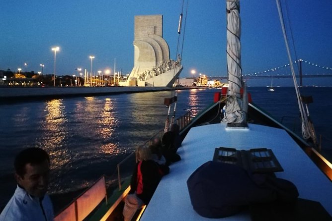2-Hour Lisbon Traditional Boats Sunset Cruise with White Wine - Where you see Lisbon: landmarks along the Tagus from a moving vantage point
