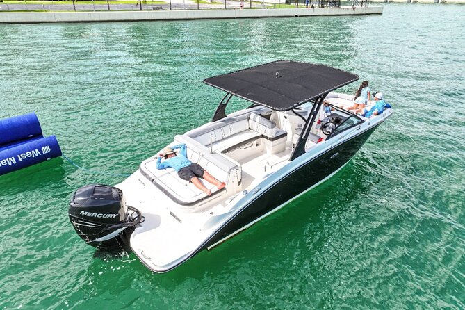 2-Hours Private Miami Boat Tour With Champagne - Flagler Monument Island: mansions, millionaire-row vibes, and calm turns