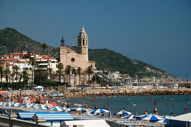 2 Wineries Small Group Tour with Free Hotel PickUp from Sitges - Quick hits before you go