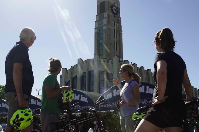 3 Hour Montreal City Bike Tour with Wine or Beer (AM & PM) - City Tour vs Vista Architecture: pick your Montreal mood