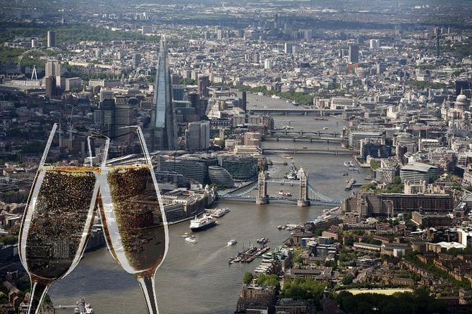 35 minute London Sightseeing Flight for 2 with Champagne - Key things to know before you go