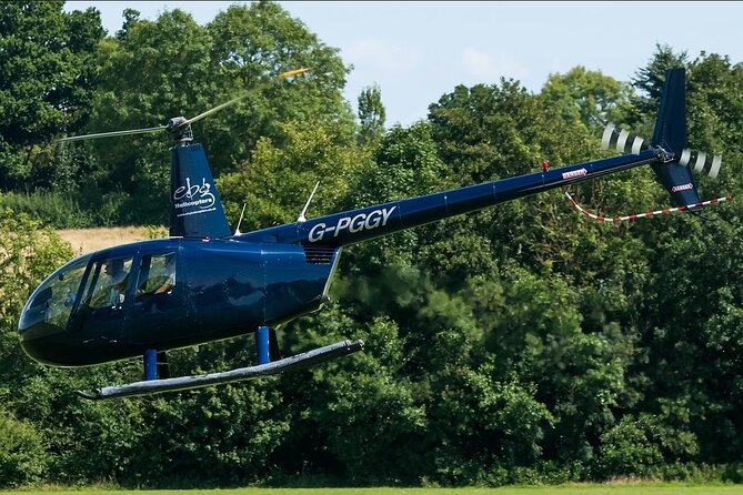 35 minute London Sightseeing Flight for 2 with Champagne - Redhill Airfield Check-In: What the Ground Time Really Looks Like