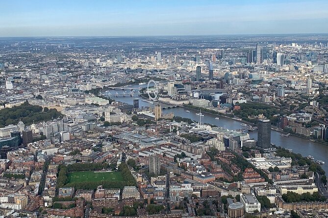 35 minute London Sightseeing Flight for 2 with Champagne - Should You Book This Champagne Helicopter Ride?