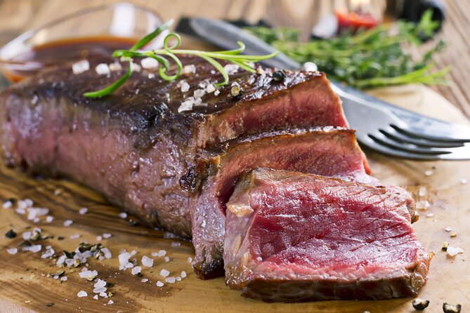 3h Cooking Class in Mendoza with 7 Recipes & Bottomless Drinks - The value of the take-home Mendoza Food Guide and recipes