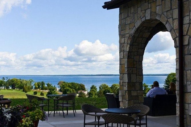 5-Hour Traverse City Wine Tour: 4 Wineries on Old Mission Peninsula - Price and what the $79 actually covers