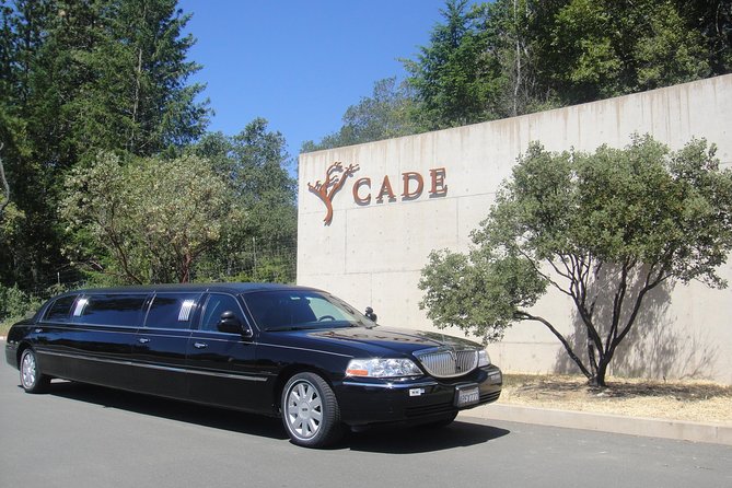 6-Hour Private Limousine Wine Country Tour of Napa or Sonoma - Lunch and picture stops without ruining the schedule
