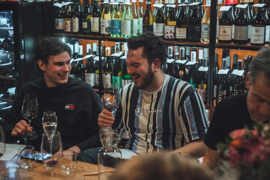 8-Tier Hungarian Wine Tasting in a Cozy Downtown Wine Bar - Bortodoor in Budapest: a wine bar that feels like a plan, not a test