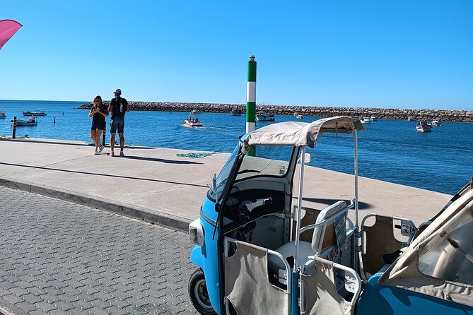Albufeira: City Highlights & WINE TASTING - Seeing the Strip and entertainment quarter without losing the plot