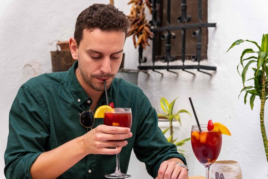 Alcudia: Self-Guided Gourmet Tapas and Wine Tour - Practical tips so you don’t lose time or appetite