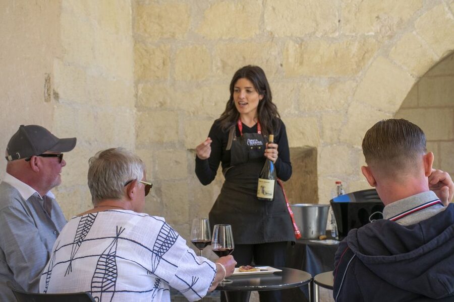 Alicante: Santa Bárbara Castle Wine Tasting & Tapas - Getting to Santa Bárbara Castle Wine Tasting Without Stress