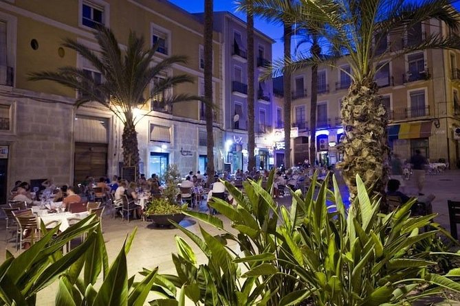 Alicante Wine Tasting and Tapas for Foodies - Wine from Vinalopó and La Marina: how the drinking is structured