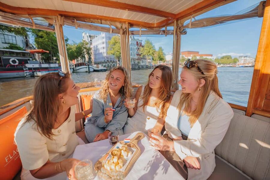 Amsterdam: Classic Boat Cruise with Optional Cheese & Wine - The Best Sights for Photos: Skinny Bridge, Dancing Houses, and the Canal Ring