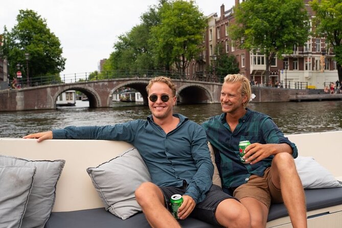 Amsterdam: Evening Candle Light Cruise With Wine & Cheese - Your skipper and host: why the human touch matters on a one-hour cruise