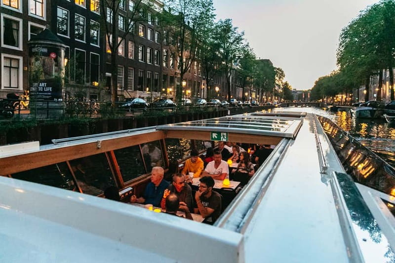 Amsterdam: Evening Cruise with Optional Wine and Snacks - Who Should Book This Amsterdam Night Cruise (and Who Might Skip It)