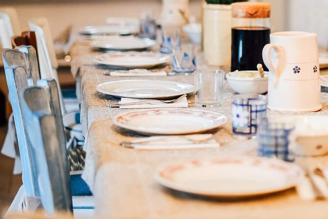 Apulian Cooking Class with Aperitif and Wine in Polignano a Mare - Aperitif + Wine in Small Bites: Taralli, Veg, and Regional Pairing