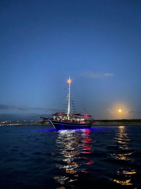 Argostoli: Sunset Cruise with Swim Stops, Dinner, and Wine - Who should book this cruise