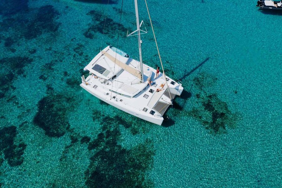 Athens: Catamaran Cruise with Fresh Lunch and Wine - First: the practical feel of the catamaran cruise