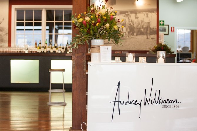 Audrey Wilkinson Vineyard: Picnic with Wine Masterclass Tasting - Logistics That Actually Matter: Time, Group Size, and Getting There