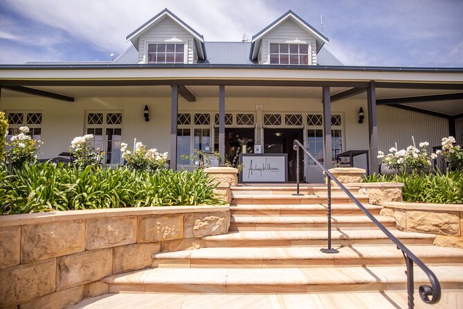 Audrey Wilkinson Vineyard: Picnic with Wine Masterclass Tasting - Who Should Book This Wine Masterclass Picnic (and Who Might Not)