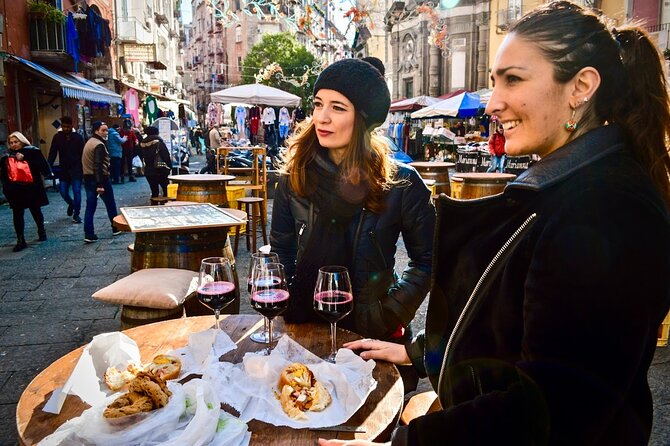 Authentic Naples Food Tour with 8+ Tastings of Pizza, Wine & More - Port’Alba and the Decumani area: ancient doorways and modern life