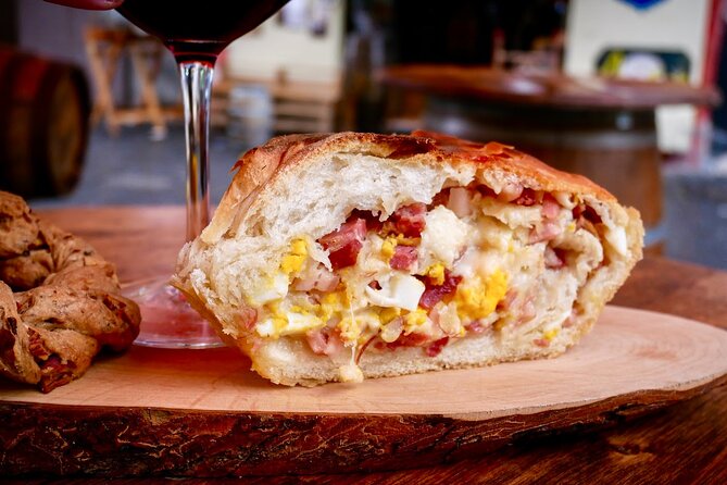 Authentic Naples Food Tour with 8+ Tastings of Pizza, Wine & More - Piazza Bellini aperitivo: history while you sip