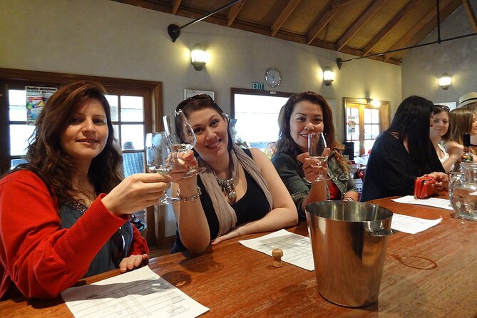 Award-Winning Hunter Valley Wine & Cheese Tour from Sydney - Lunch at Cypress Lakes: hot and cold, plus a glass of wine