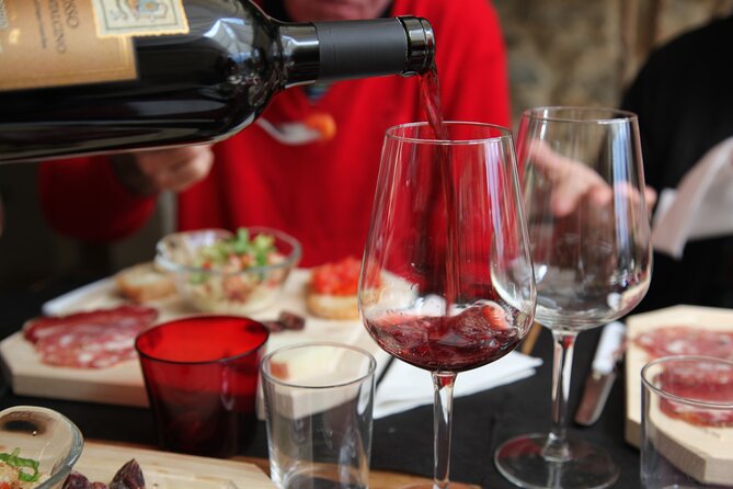 Bagnoregio & Orvieto Day Trip from Rome with Wine Tasting & Lunch - Leaving Rome at 7:20: Piazza del Popolo to the Countryside