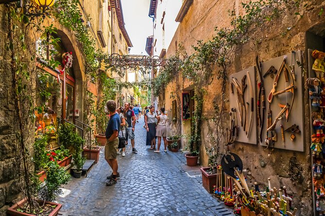 Bagnoregio & Orvieto Day Trip from Rome with Wine Tasting & Lunch - Orvieto in Umbria: Duomo, Underground, and Time to Wander