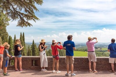 Bagnoregio & Orvieto Day Trip from Rome with Wine Tasting & Lunch - Civita di Bagnoregio: The Dying City Walk and Why 2 Hours Works