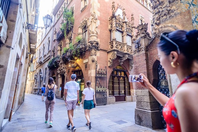 Barcelona E-Bike Small Group Tour with Tapas & Wine Tasting - Who should book this e-bike tapas tour (and who might skip it)