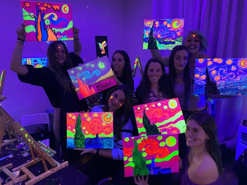 Barcelona: Fluorescent Paint and Wine Workshop - Key points before you go
