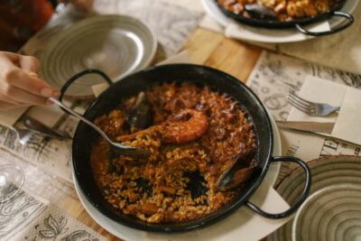Barcelona: Food Walking Tour with Tapas and Wine - The Tapas Stops: What You’ll Taste and How It Fits the Night