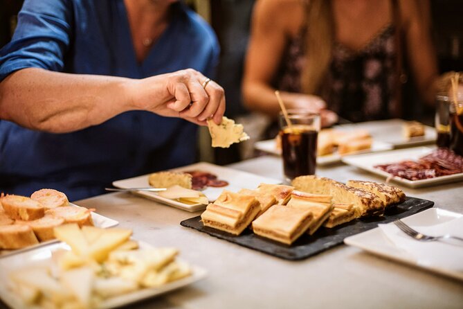 Barcelona Gothic Quarter Tapas & Taverns Food & Wine Tour - Why The Gothic Quarter Makes Tapas Taste Better