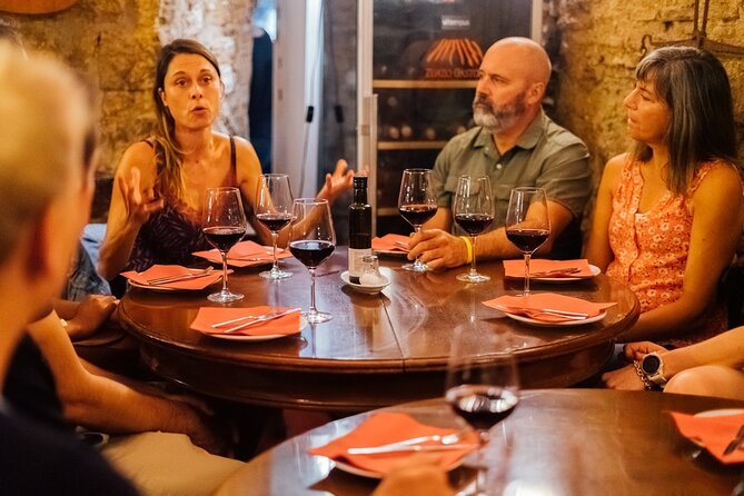 Barcelona: La Boqueria Food, Wine & History Walking Tour - La Rambla meetup: where this tour starts and why it works