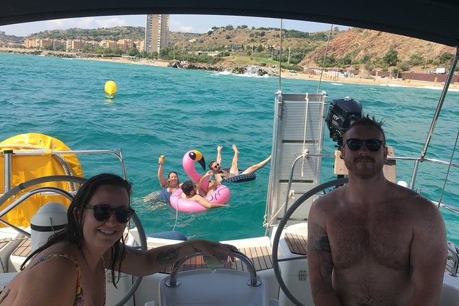Barcelona Private Sailing Trip with unlimited drinks and snacks - Drinks and snacks: unlimited cava without planning your next stop