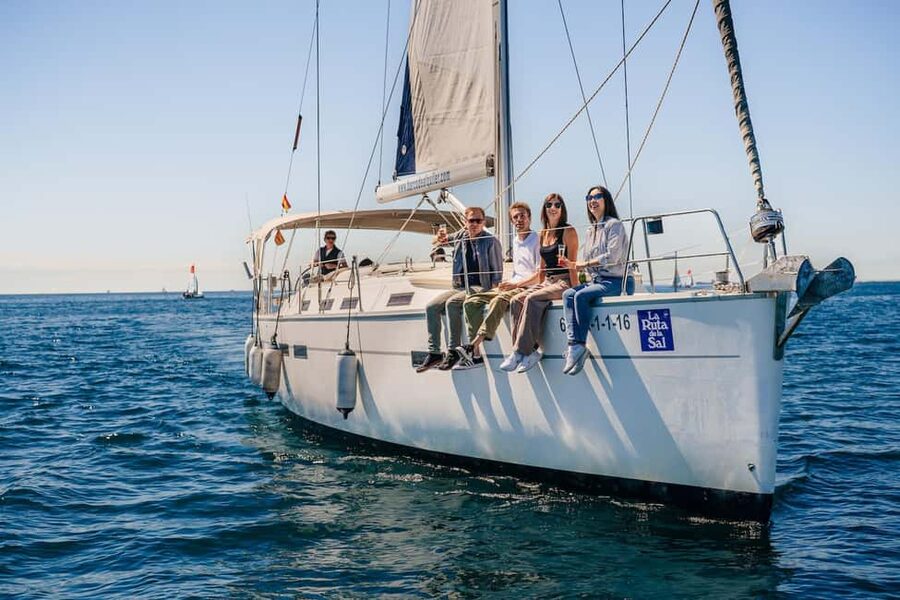 Barcelona: Sailing Cruise & Vineyard Tour with Wine Tasting - FAQ