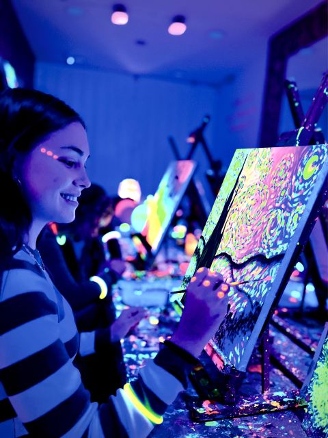Barcelona: Wine and Van Gogh Paint and Sip Painting Class - Value for $47: What You Actually Get