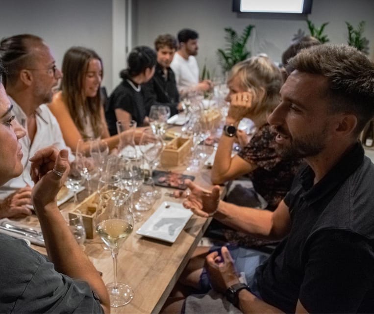 Barcelona: Wine Tasting and Tapas 5-Course Pairing Dinner - Key things to know before you go
