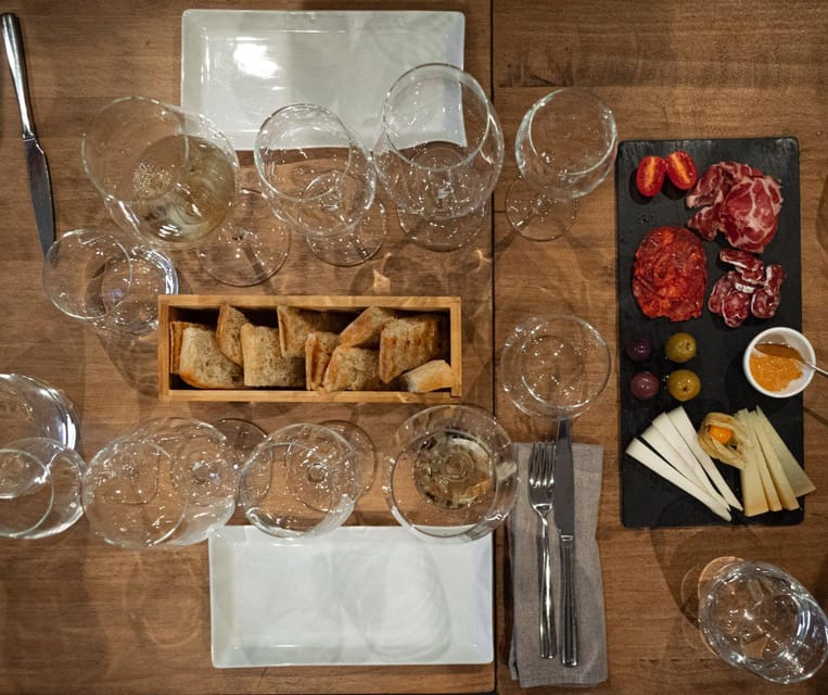 Barcelona: Wine Tasting and Tapas 5-Course Pairing Dinner - The sommelier part: how the pairing teaching actually helps