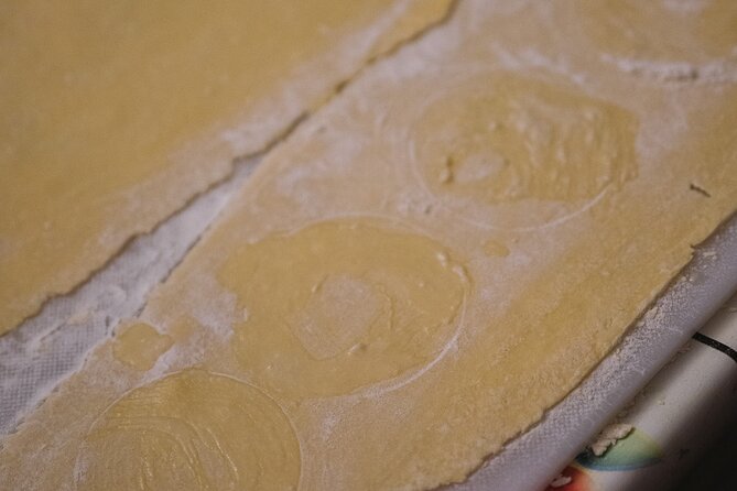 Bari: Pasta and Tiramisu Cooking Class with Wine - Price and value for $83.48: what you get for the money