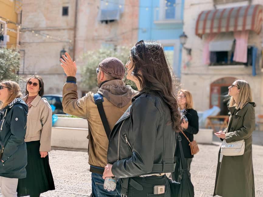 Bari: Street Food Walking Tour with Wine Tasting - Who should book this tour (and who should skip it)
