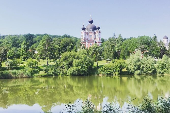 Best of Moldova: Cricova Winery & Old Orhei Tour including Curchi Monastery - Guides and the Small-Group Advantage