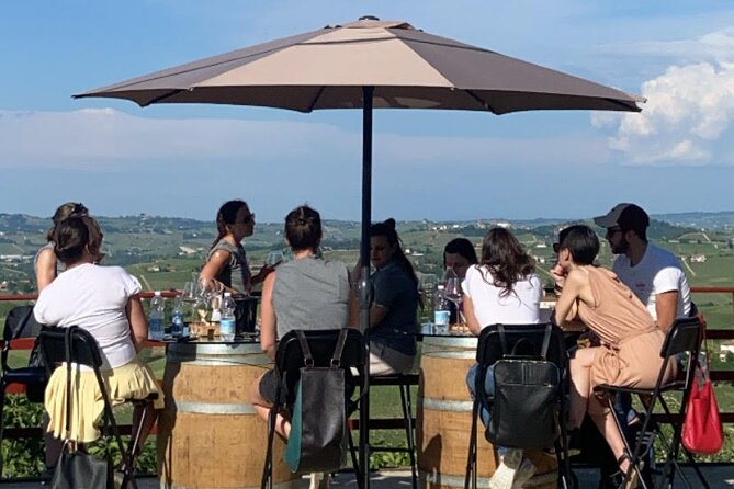 "Between Langhe and Monferrato" - Wine Tasting and Cellar Visit - Who this experience suits best