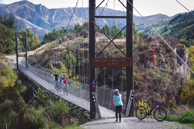 Bike The Wineries (Full-Day) - Bike & Wine Tour - From Queenstown to Arrowtown: the warm-up that sets the day