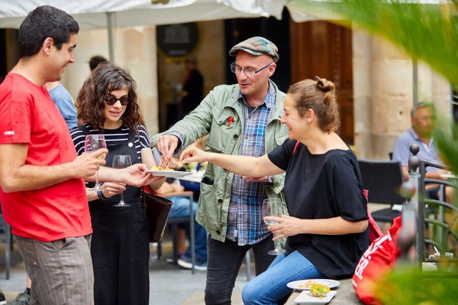 Bilbao: Exclusive Food & Wine Tasting Tour with Local Guide - Price and value: what $113 buys you (and what it saves)