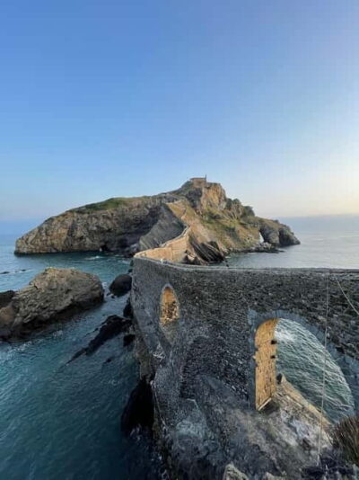 Bilbao: Gaztelugatxe, Bermeo, Mundaka, Gernika, & Wine Tour - How Bermeo’s waterfront history gets explained on foot