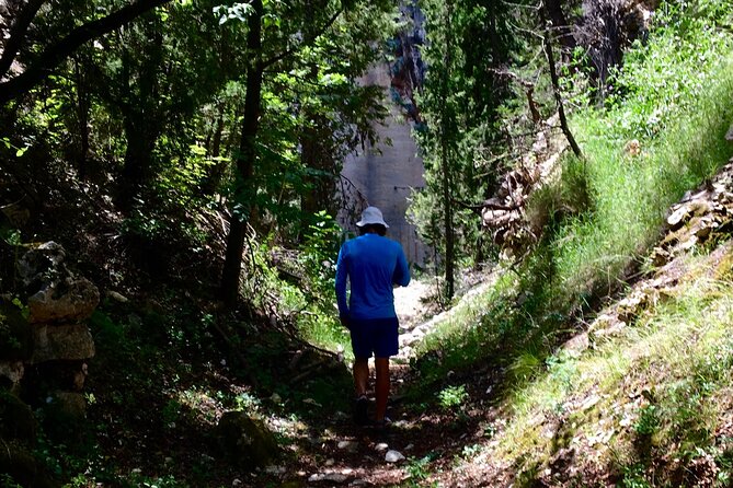 Bits of History - Half day kayak Tour with Wine delight - Stop 1: Otok Badija and the Franciscan monastery story