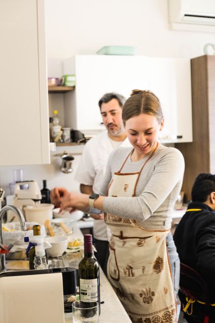 Bologna: 3 Pastas, Tiramisu and Unlimited Wine Tasting - Unlimited Wine Tasting: Organic Grapes and Food Matching