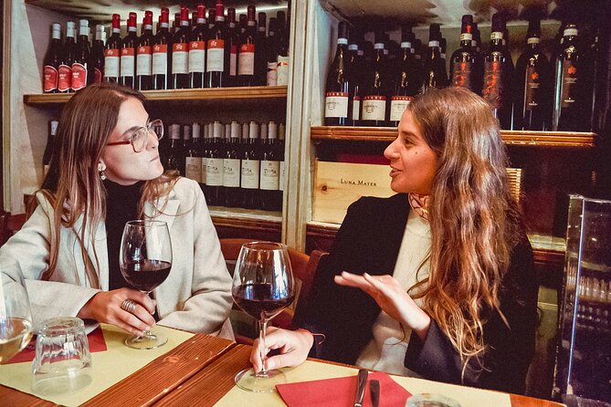 Bologna: Dinner, Wine & Tastings Walking Tour - Quadrilatero market lanes: where food feels like city life