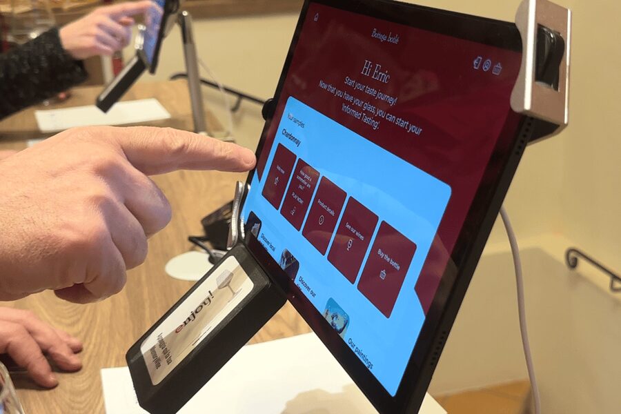 Bologna: Food and Wine Tasting with Interactive Game - Rewine Technology and Personalized Recommendations